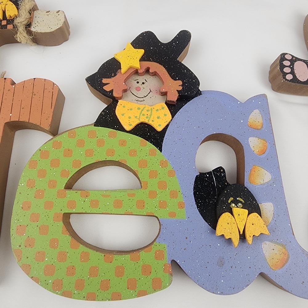 Halloween Trick Or Treat Hand Painted Letters Shelf Sitter Scarecrow Ghost Cat - Picture 7 of 10